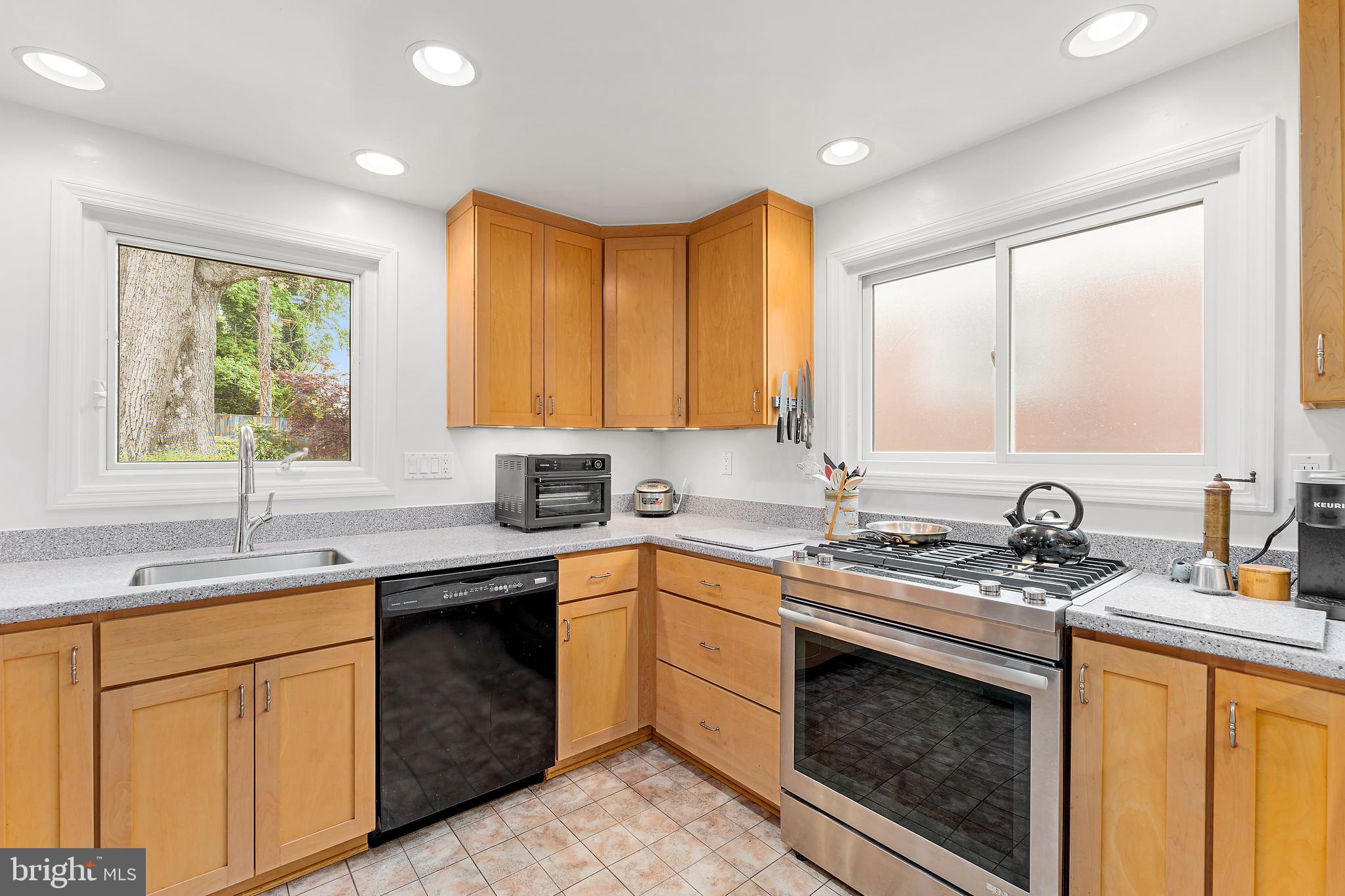 4005 Adams Drive Silver Spring, MD 20902 - Photo 11 of 39 Gallery Image 11