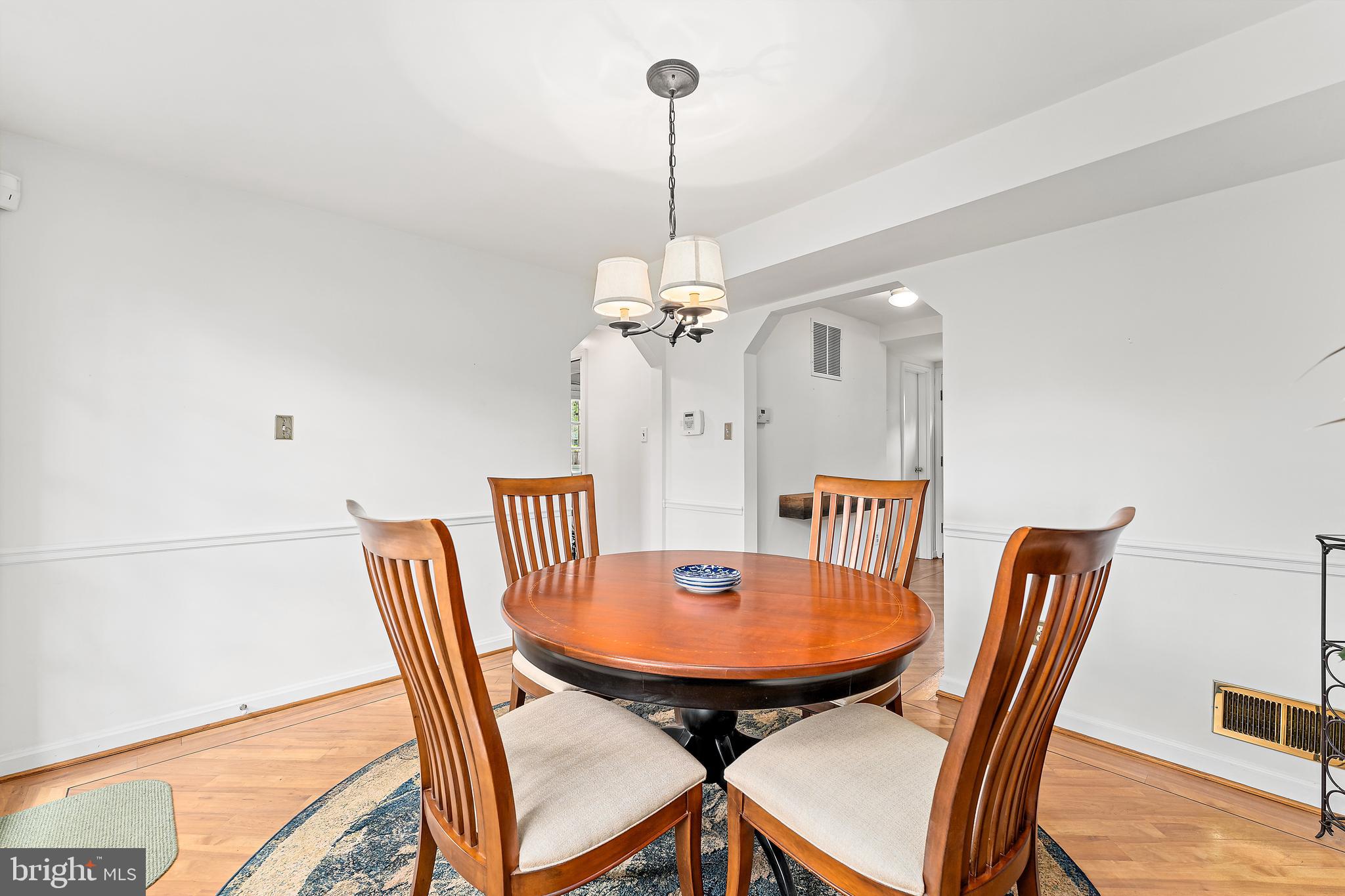4005 Adams Drive Silver Spring, MD 20902 - Photo 9 of 39 Gallery Image 9