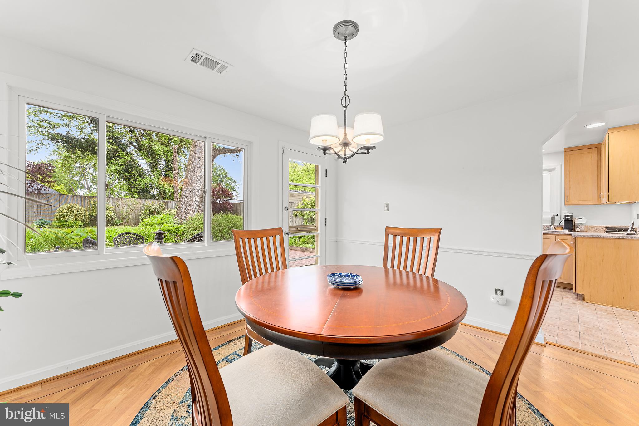 4005 Adams Drive Silver Spring, MD 20902 - Photo 10 of 39 Gallery Image 10