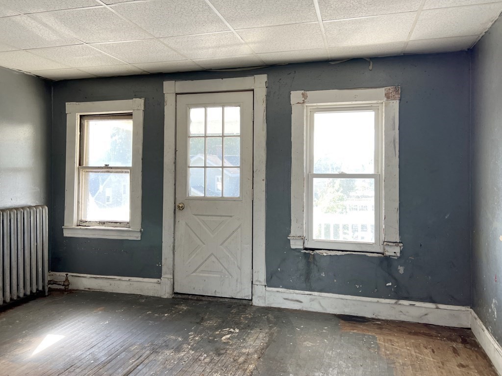 121 Albemarle Street Springfield, MA 01109 - Photo 16 of 25 Gallery Image 16