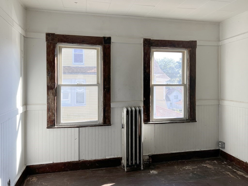 121 Albemarle Street Springfield, MA 01109 - Photo 18 of 25 Gallery Image 18