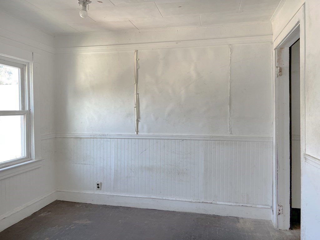 121 Albemarle Street Springfield, MA 01109 - Photo 10 of 25 Gallery Image 10