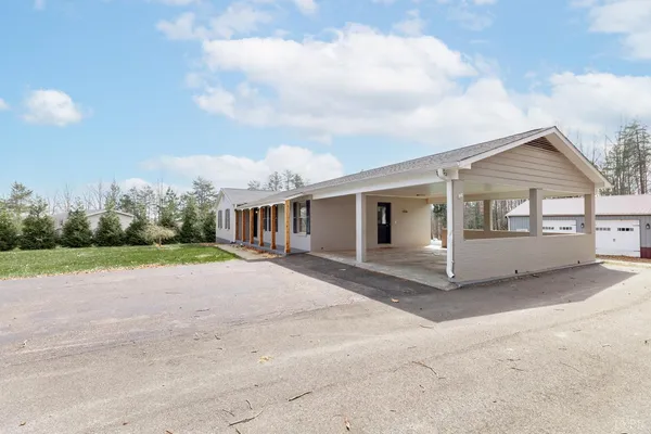 $429,900 | 3538 Gladys Road, Gladys, VA 24554