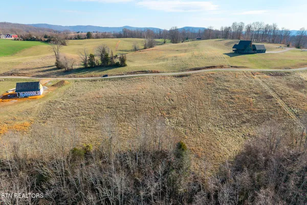 $73,999 | Lot 15 Amonett Circle, Byrdstown, TN 38549