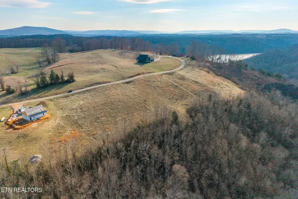 $73,999 | Lot 15 Amonett Circle, Byrdstown, TN 38549