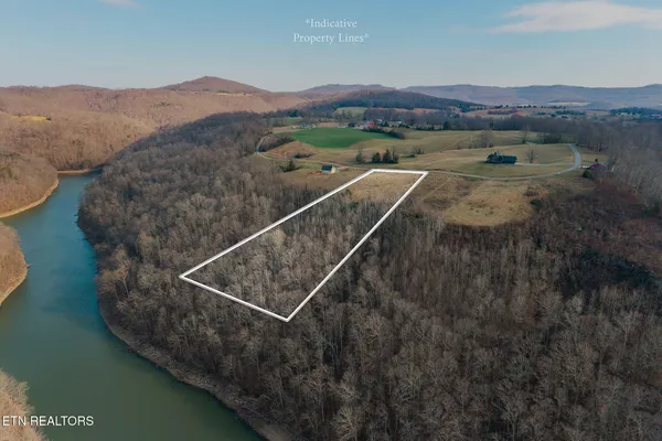 $73,999 | Lot 15 Amonett Circle, Byrdstown, TN 38549