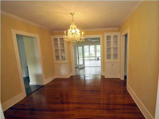 309 Bennett Street Mount Pleasant, SC 29464 - Photo 5 of 23 Additional Photo