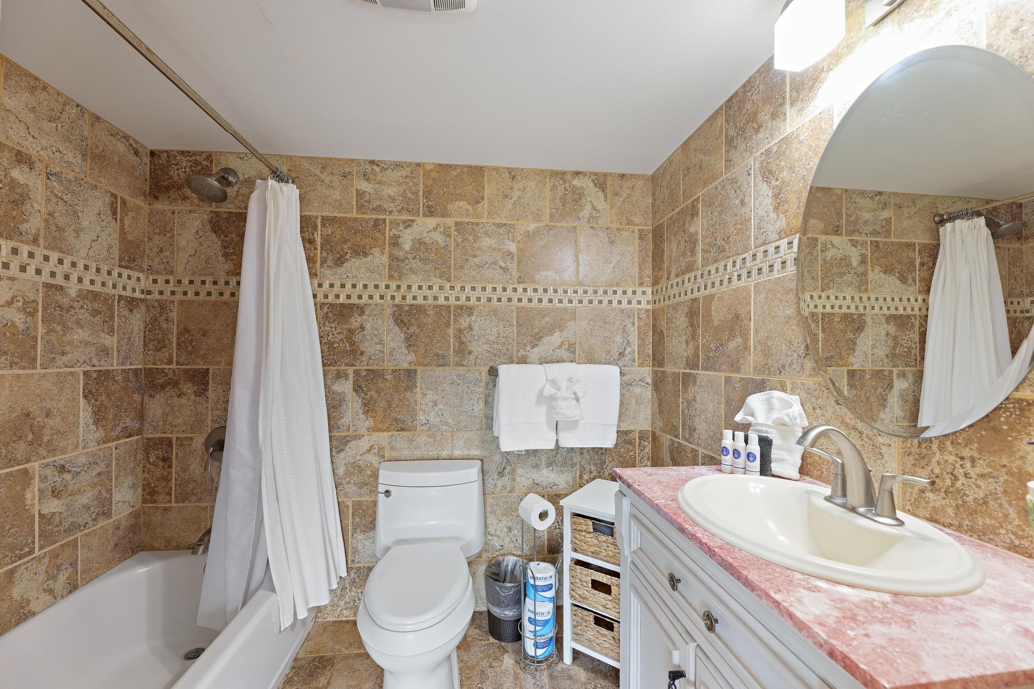 4242 Lower Honoapiilani Road, Unit E601 Lahaina, HI 96761 - Photo 19 of 25 Gallery Image 19