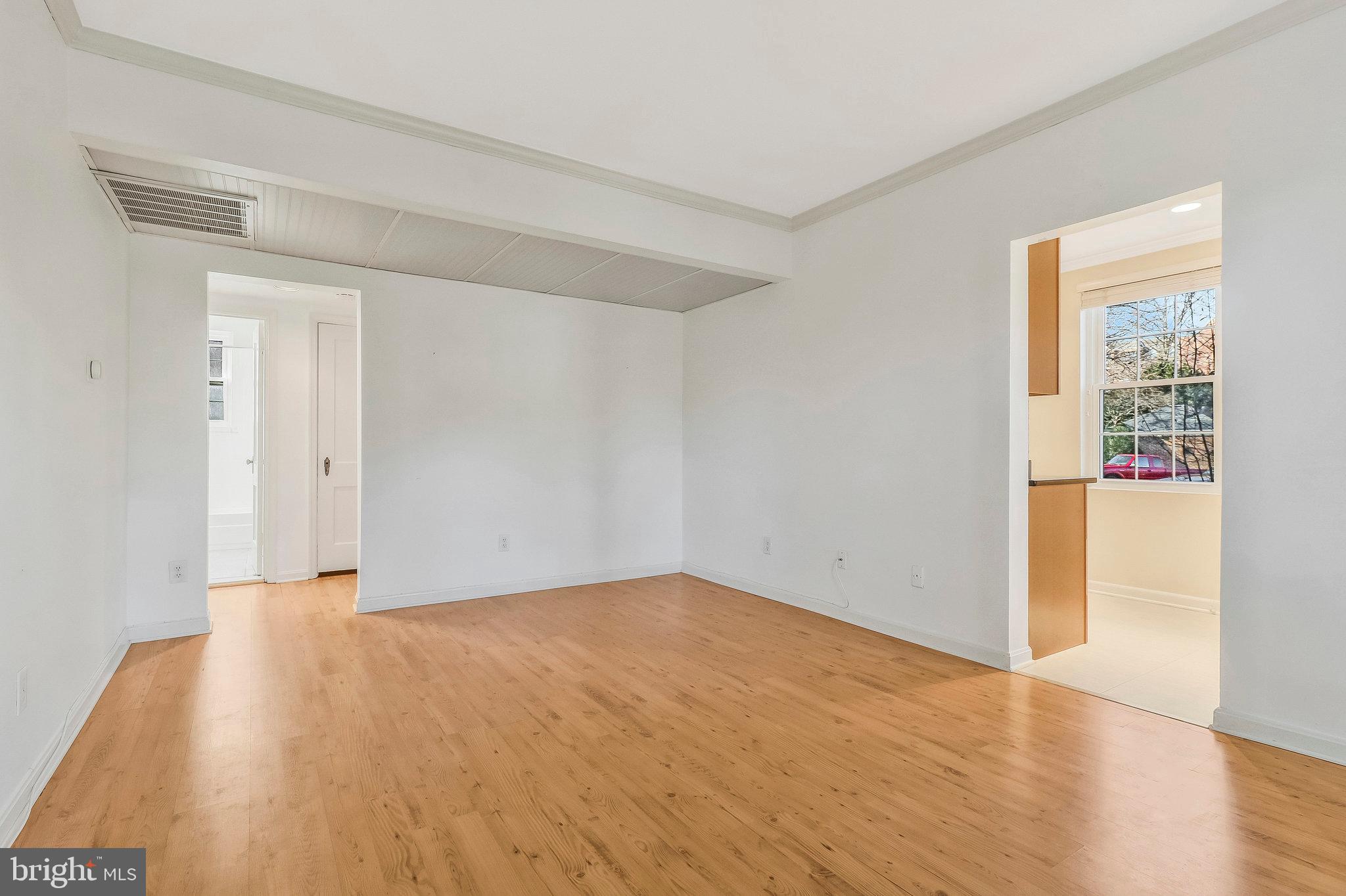 1917 North Rhodes Street, Unit 12 Arlington, VA 22201 - Photo 8 of 42