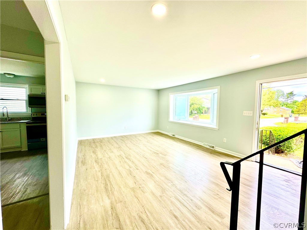 3300 Dupuy Road Colonial Heights, VA 23834 - Photo 4 of 38 Gallery Image 4