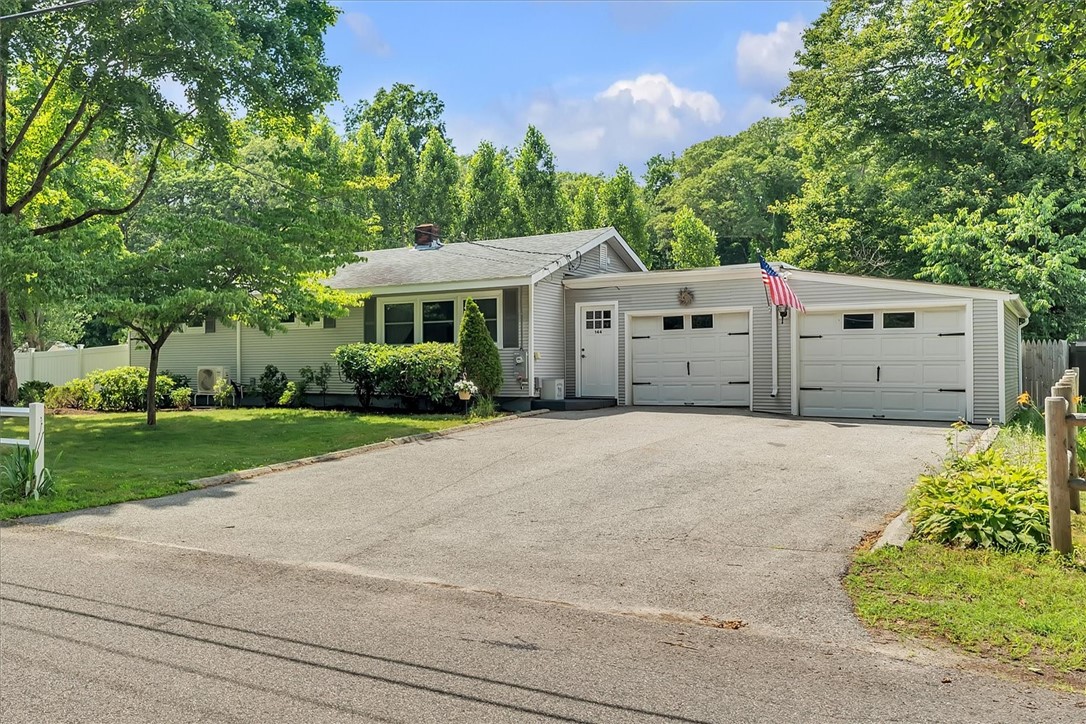 144 Hines Road Cumberland, RI 02864 - Photo 2 of 25