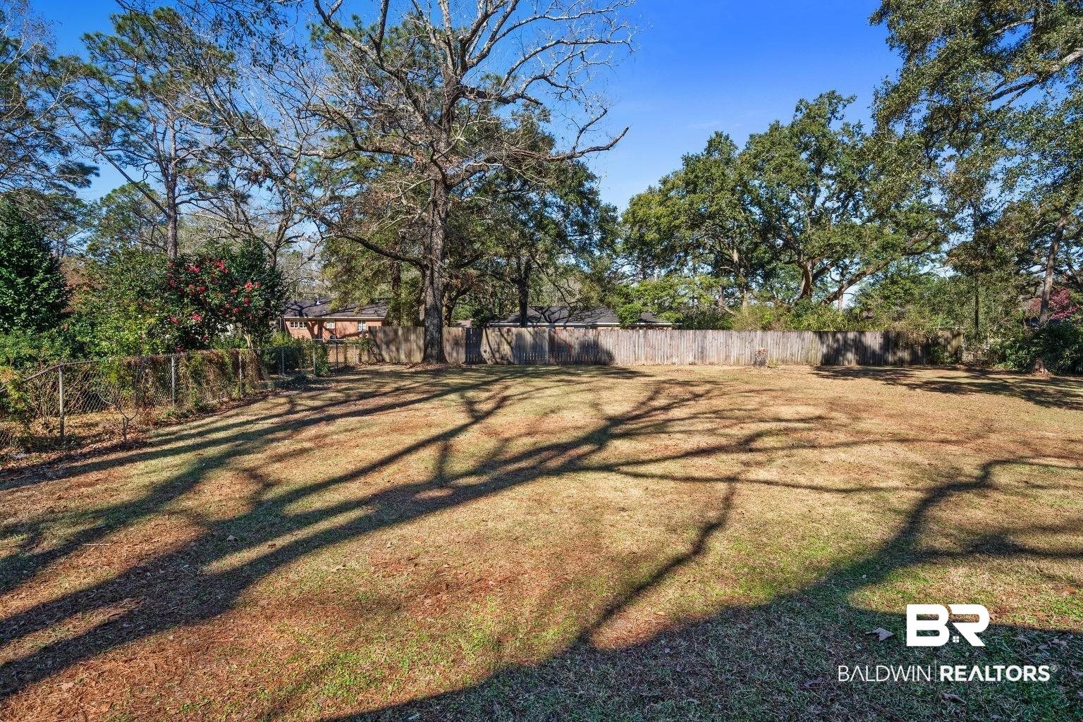 4162 Government Boulevard Mobile, AL 36693 - Photo 19 of 20