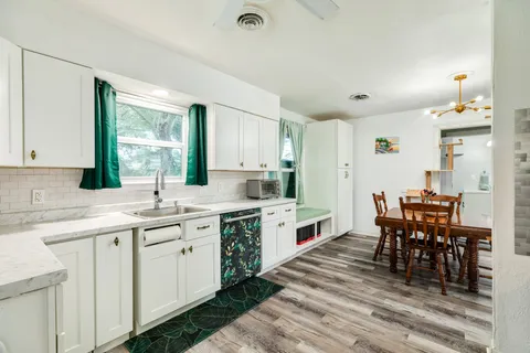 $299,000 | 117 Tuna Street, Galveston, TX 77550