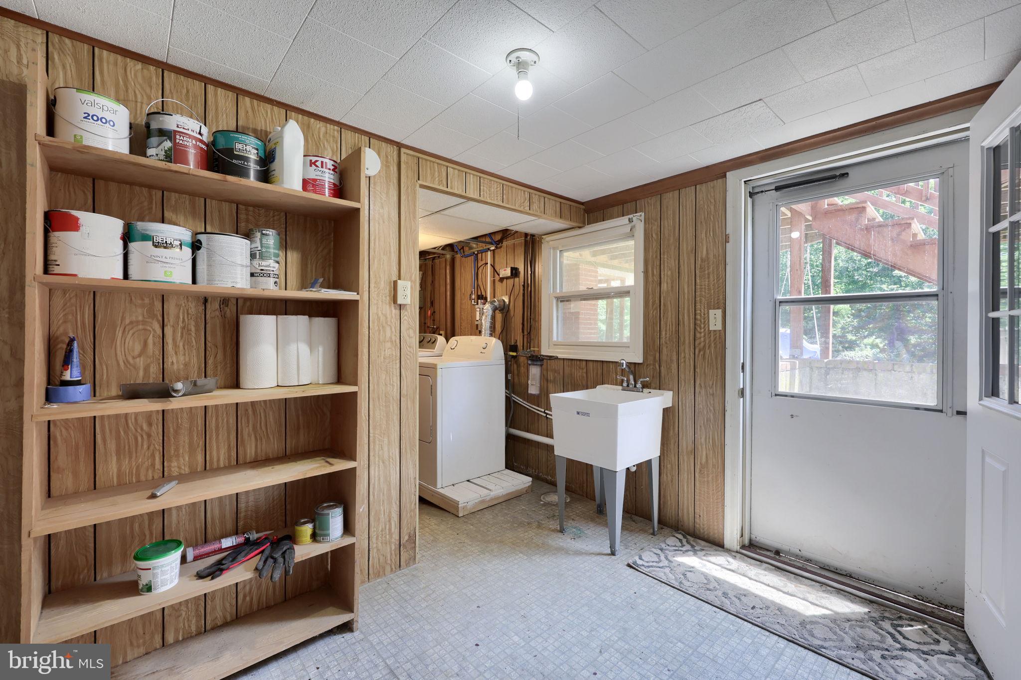 3356 Turnpike Road Elizabethtown, PA 17022 - Photo 39 of 52 Bright and functional laundry space.