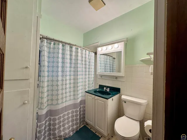 $149,000 | 305 Shawnee Street, Hiawatha, KS 66434