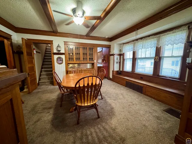 $149,000 | 305 Shawnee Street, Hiawatha, KS 66434