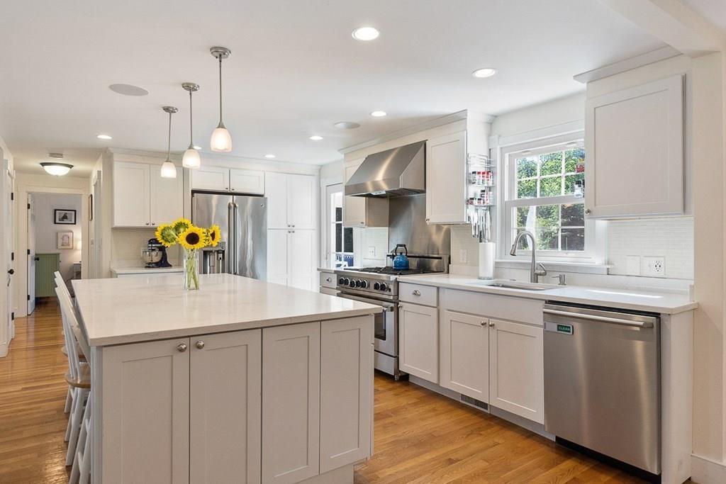 63 Virginia Road Concord, MA 01742 - Photo 5 of 40 Gallery Image 5