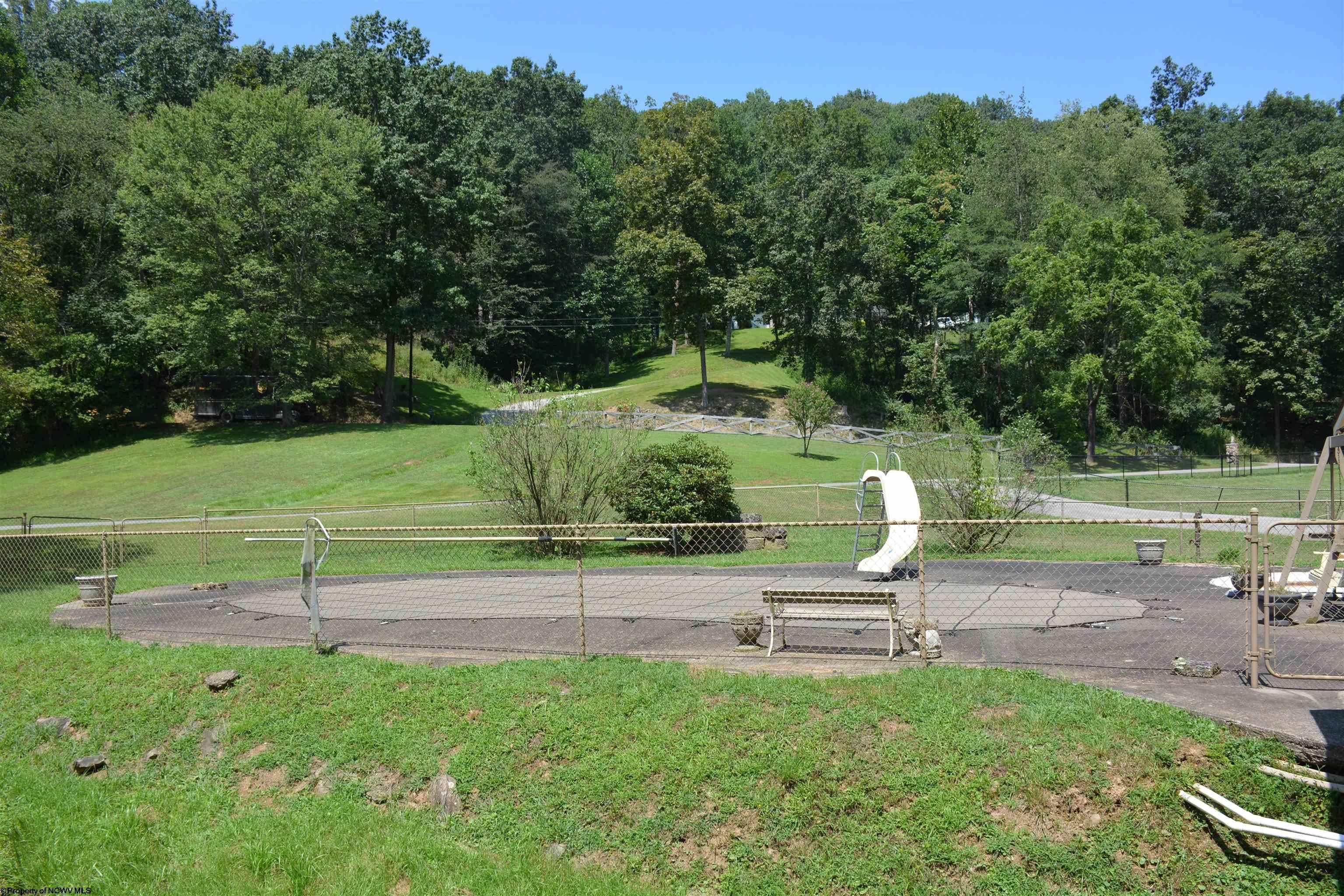 617 Sauls Run Road Weston, WV 26452 - Photo 5 of 9 Gallery Image 5