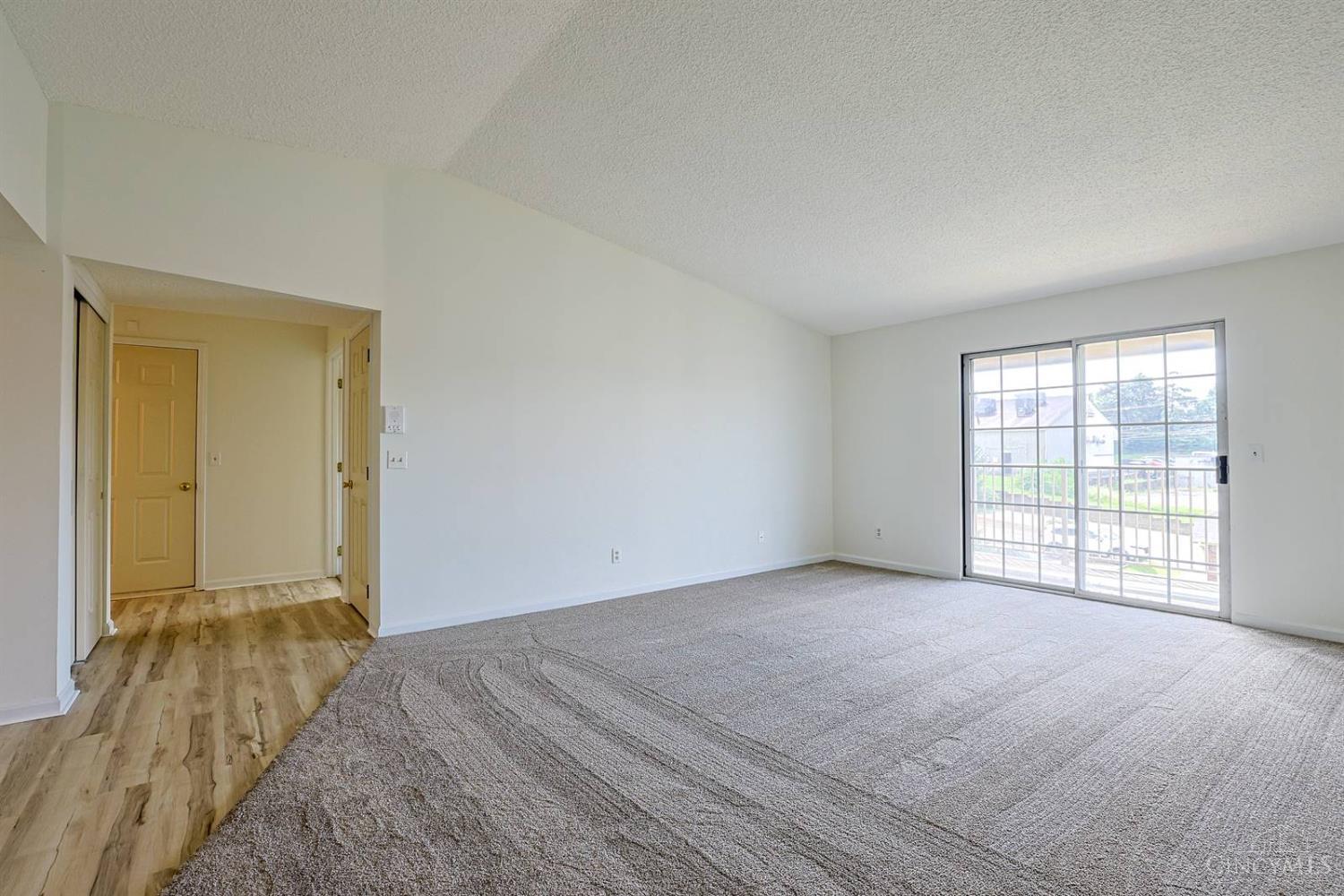 3547 Jessup Road, Unit 3C Cincinnati, OH 45239 - Photo 7 of 27 Gallery Image 7