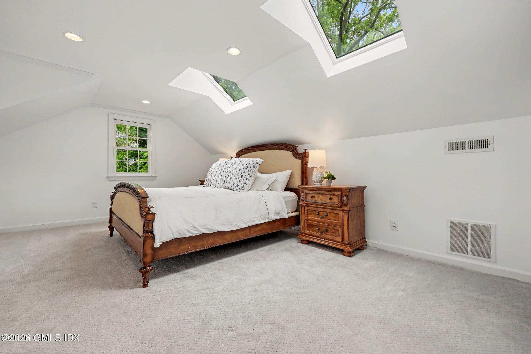 32 Welwyn Road Riverside, CT 06878 - Photo 9 of 23 Primary Bedroom