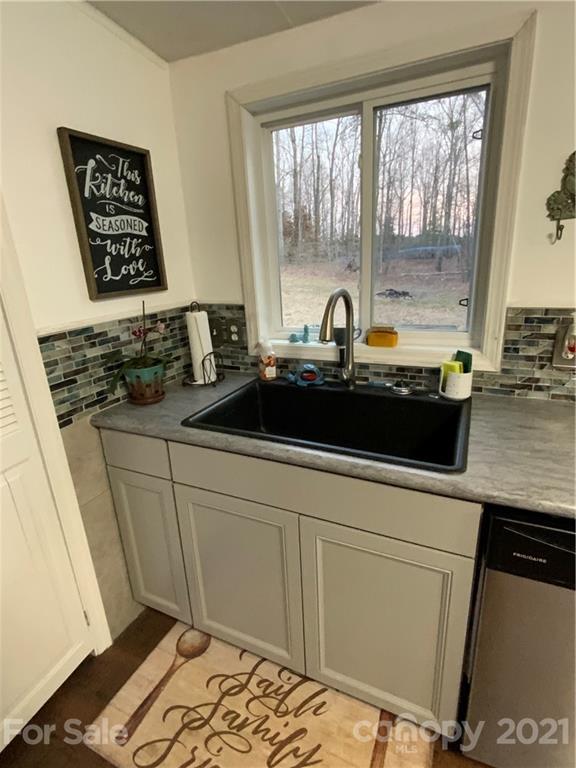 183 Mac Road Mooresboro, NC 28114 - Photo 5 of 14 Gallery Image 5