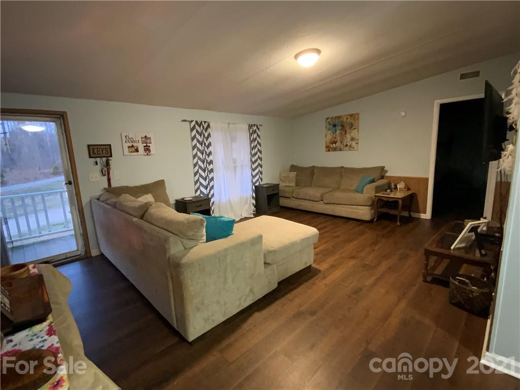 183 Mac Road Mooresboro, NC 28114 - Photo 9 of 14 Gallery Image 9
