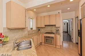 2472 Edgehill Road Cleveland, OH 44106 - Photo 15 of 34 Gallery Image 15