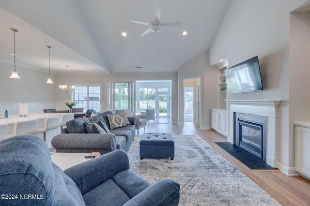 $574,900 | 8700 Horse Nettle Drive Northeast, Unit 1B, Leland, NC 28451