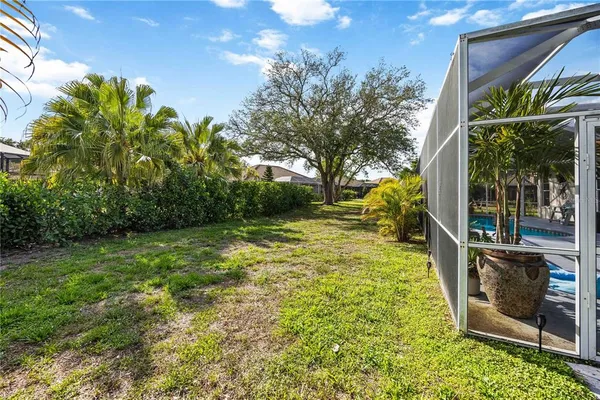 $575,000 | 1223 Whitney Drive, Venice, FL 34292