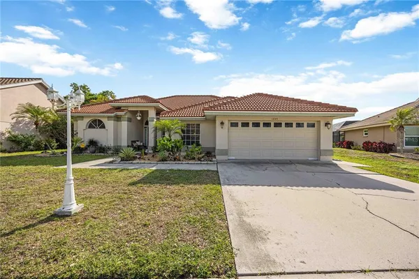 $575,000 | 1223 Whitney Drive, Venice, FL 34292
