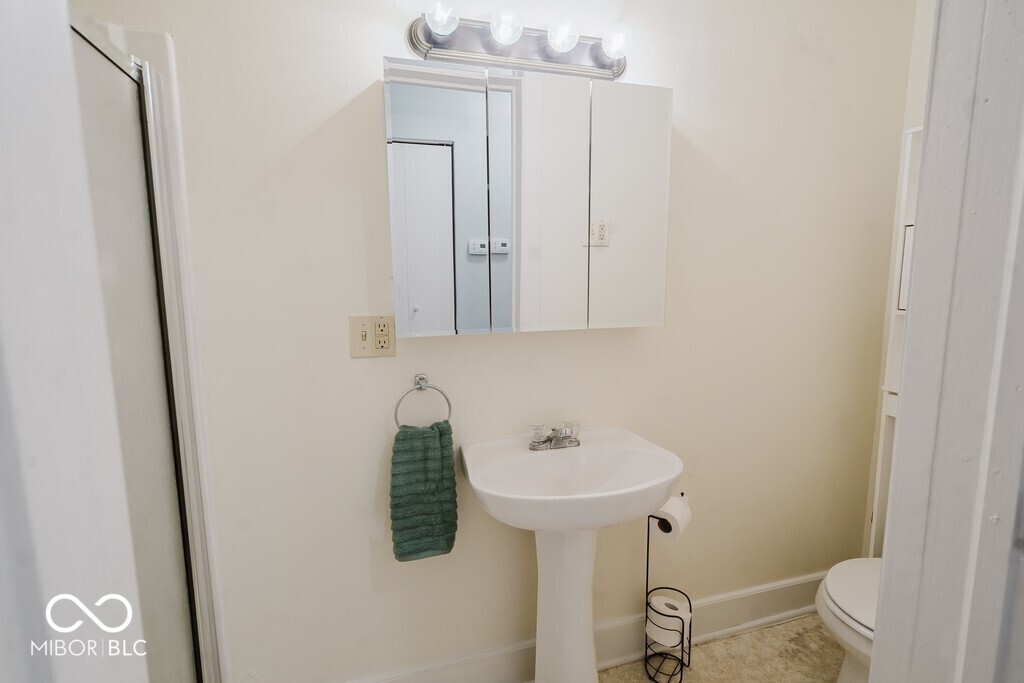 208 South Main Street New Castle, IN 47362 - Photo 16 of 26