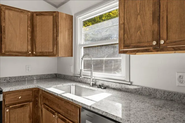 $204,999 | 214 East Avenue, LaFayette, GA 30728