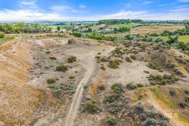 $99,000 | 4405 Oak Road, Ontario, OR 97914