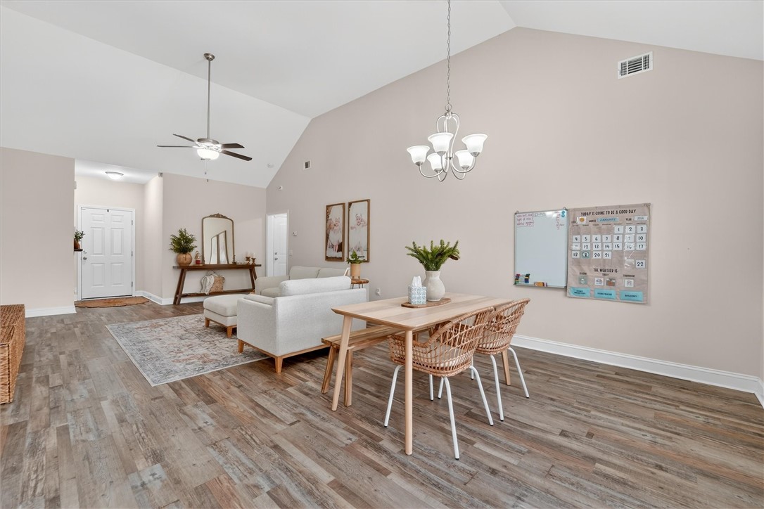 1213 Market Street Darien, GA 31305 - Photo 10 of 36