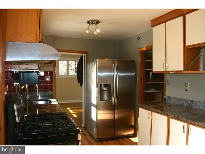 1622 Brookhaven Road Wynnewood, PA 19096 - Photo 8 of 18 Kitchen