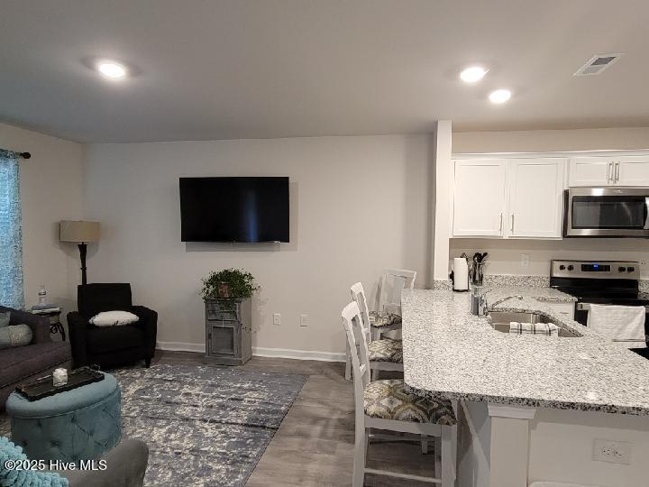 3010 Alibird Lane Carthage, NC 28327 - Photo 11 of 21 Living