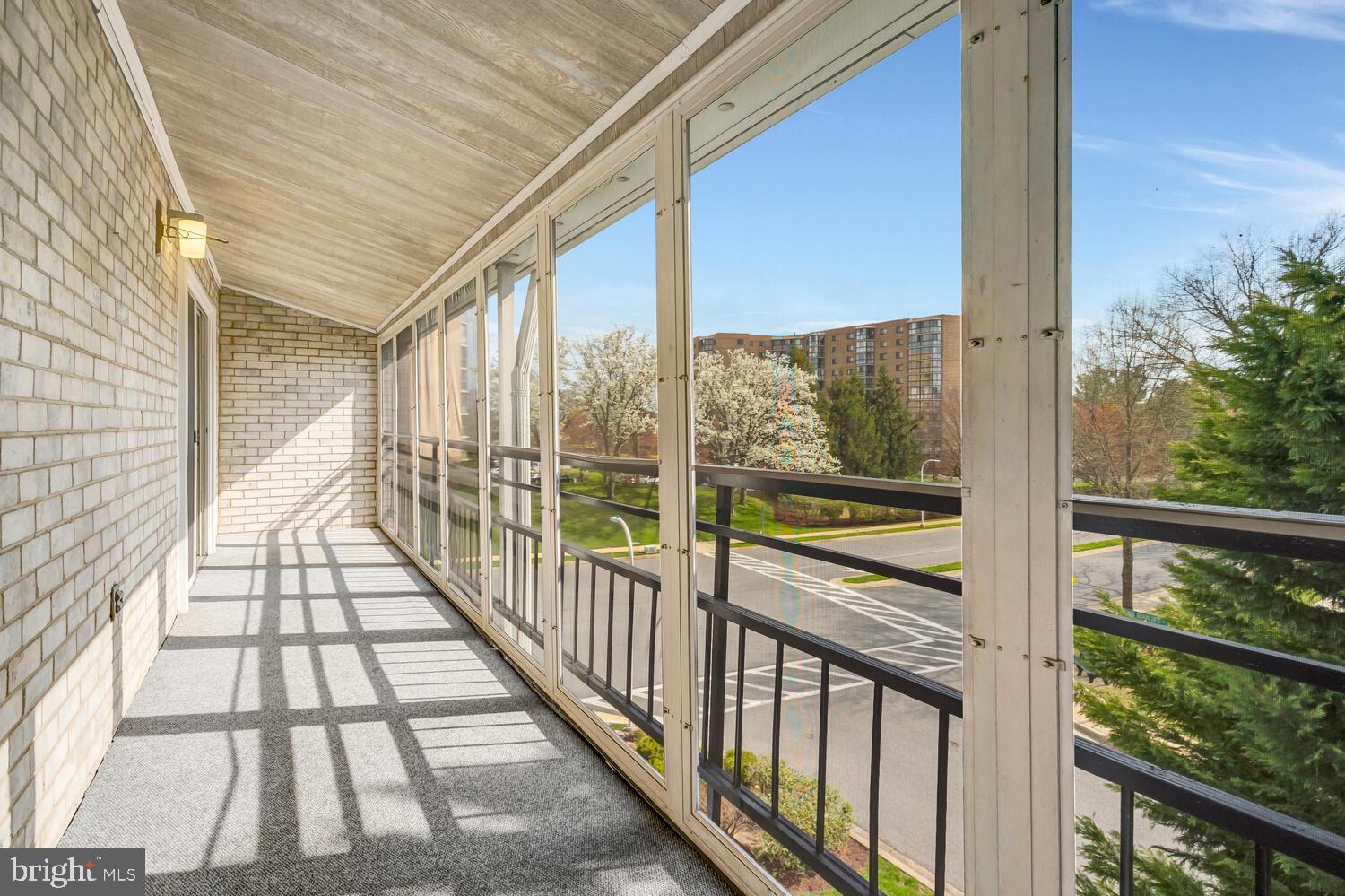 15300 Wallbrook Court, Unit 473A Silver Spring, MD 20906 - Photo 6 of 58 Balcony
