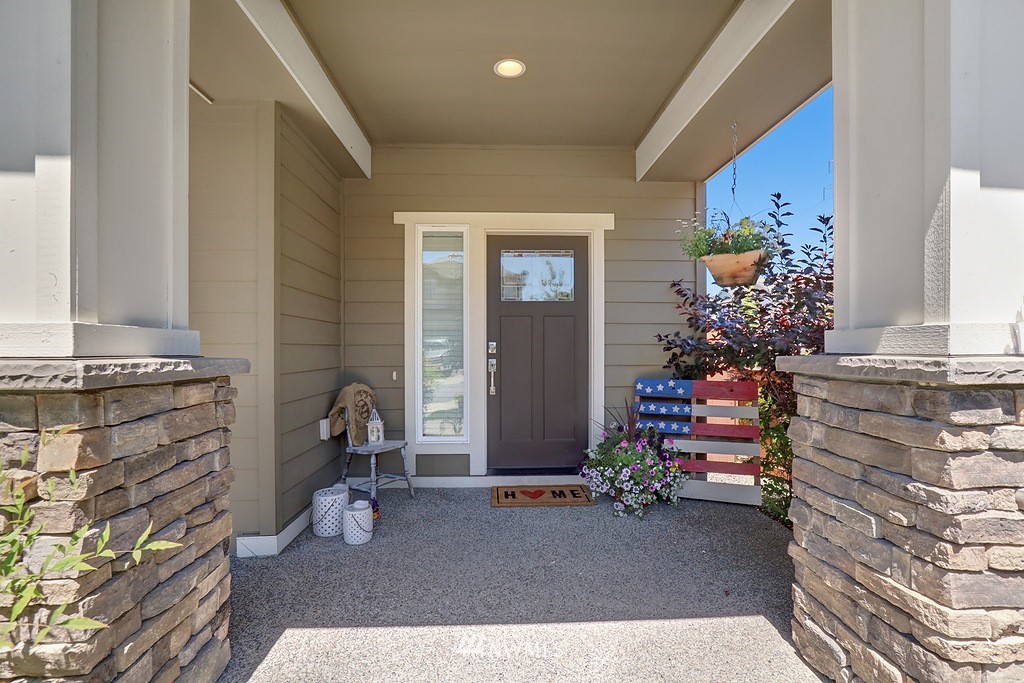 4113 177th Street Southeast Bothell, WA 98012 - Photo 2 of 24