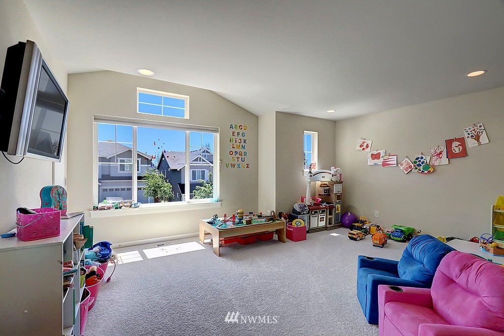 4113 177th Street Southeast Bothell, WA 98012 - Photo 14 of 24