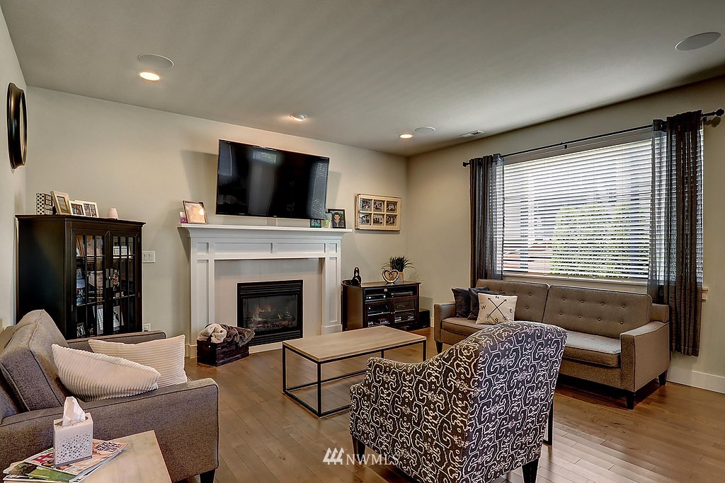 4113 177th Street Southeast Bothell, WA 98012 - Photo 9 of 24