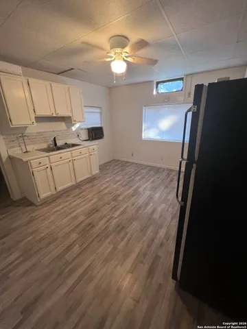 $1,095 | 25315 Triangle, San Antonio, TX 78255