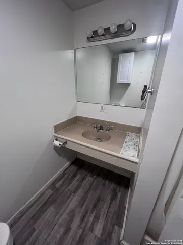 $1,095 | 25315 Triangle, San Antonio, TX 78255