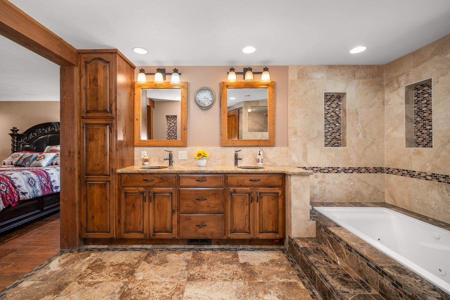14809 West Taylor Road Cheney, WA 99004 - Photo 23 of 48