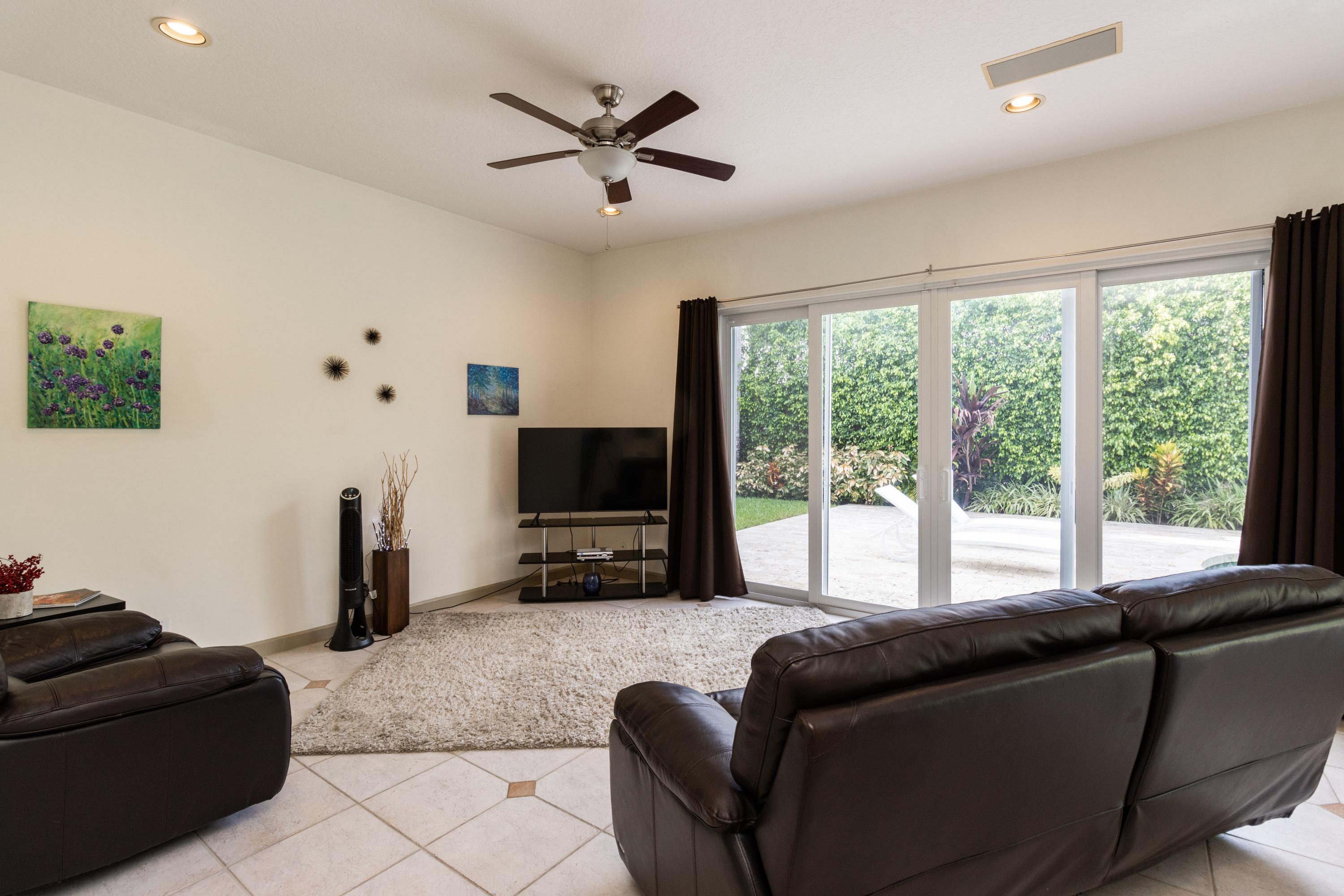 1665 Southwest 3rd Court Boca Raton, FL 33432 - Photo 7 of 11 VHT-RX-10655488_5.jpg
