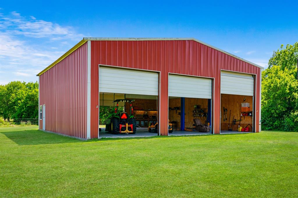 101 South County Road Arthur City, TX 75411 - Photo 17 of 26