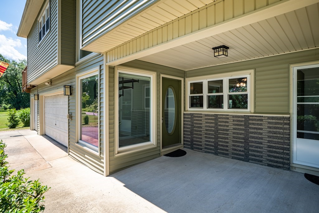 40 W Road Longmeadow, MA 01106 - Photo 15 of 42 Gallery Image 15