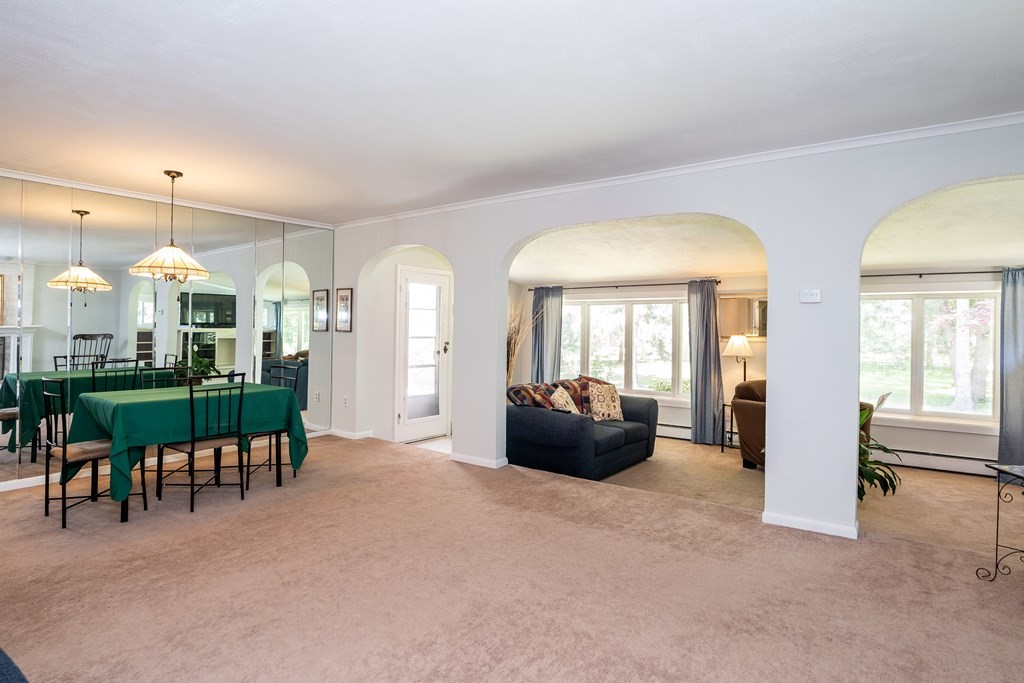 40 W Road Longmeadow, MA 01106 - Photo 19 of 42 Gallery Image 19