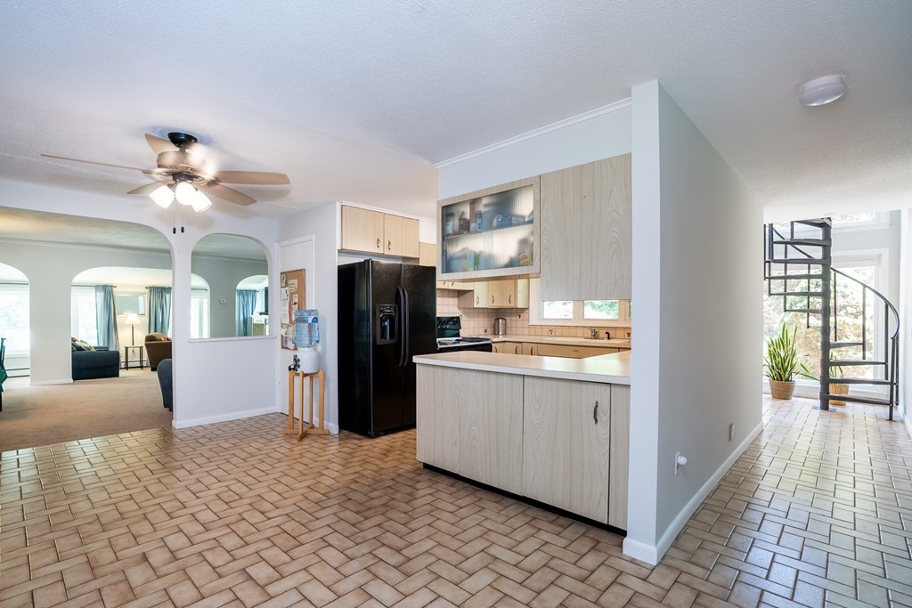 40 W Road Longmeadow, MA 01106 - Photo 23 of 42 Gallery Image 23