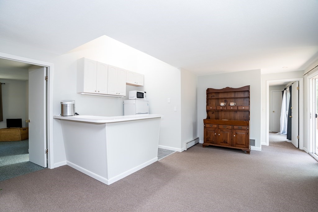 40 W Road Longmeadow, MA 01106 - Photo 32 of 42 Gallery Image 32