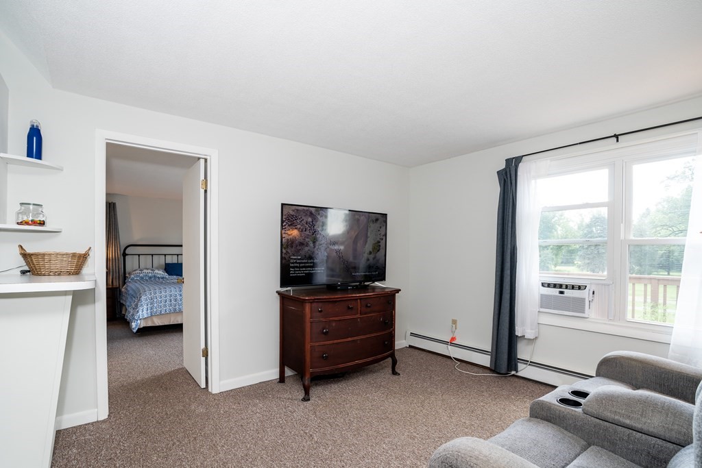 40 W Road Longmeadow, MA 01106 - Photo 40 of 42 Gallery Image 40